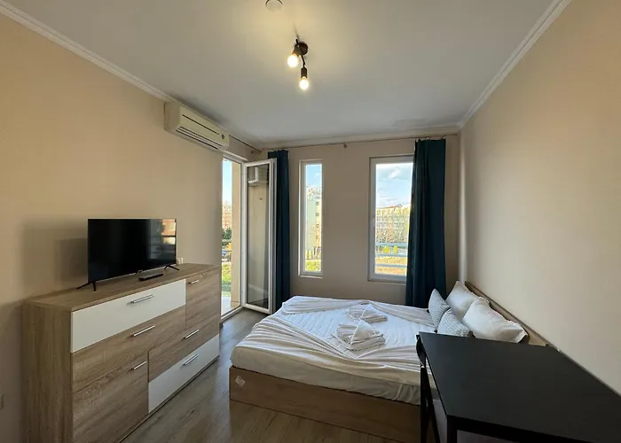 Vip Vision 409 Sunny Apartment *